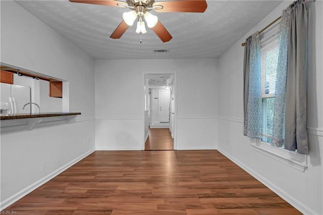 801 Pencil Box WAY, Virginia Beach, VA 23462