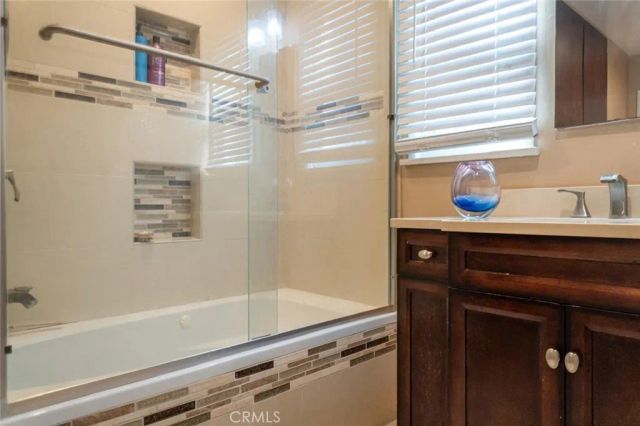 9915 Rose, Bellflower, CA 90706