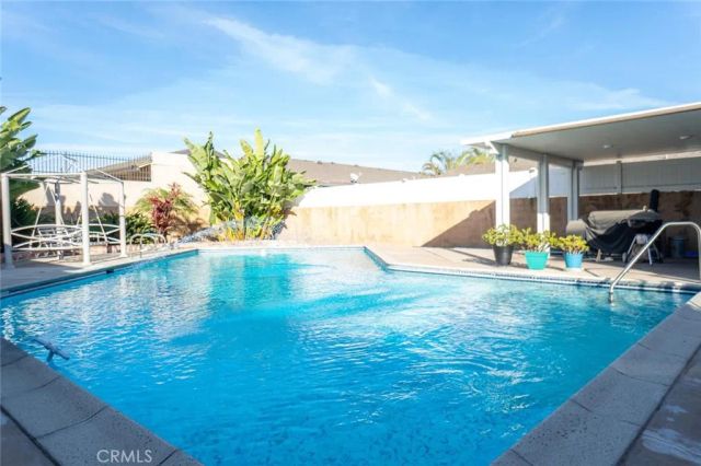 9915 Rose, Bellflower, CA 90706