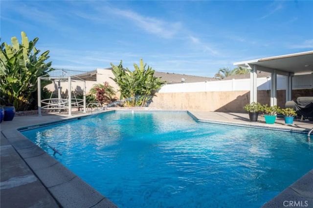 9915 Rose, Bellflower, CA 90706