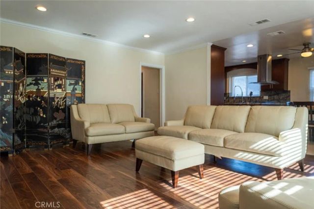 9915 Rose, Bellflower, CA 90706