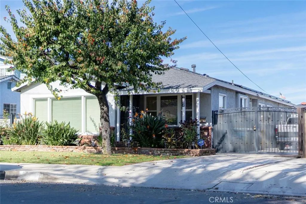 9915 Rose, Bellflower, CA 90706