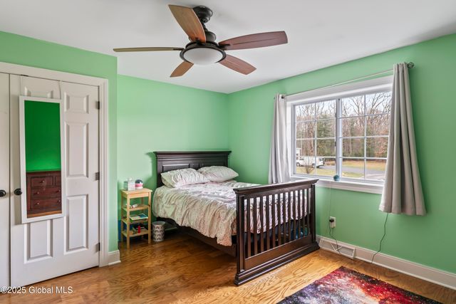 3 Grace Court, Clifton Park, NY 12065