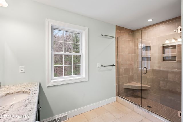 3 Grace Court, Clifton Park, NY 12065