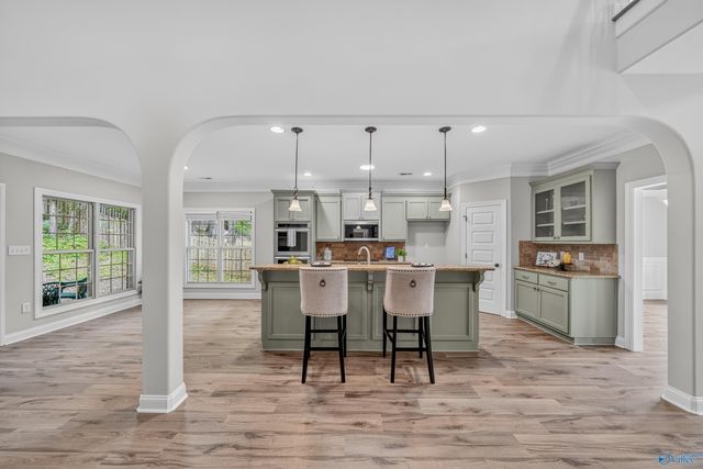 7087 Pale Dawn Place SE, Owens Cross Roads, AL 35763