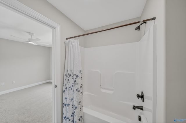 7087 Pale Dawn Place SE, Owens Cross Roads, AL 35763