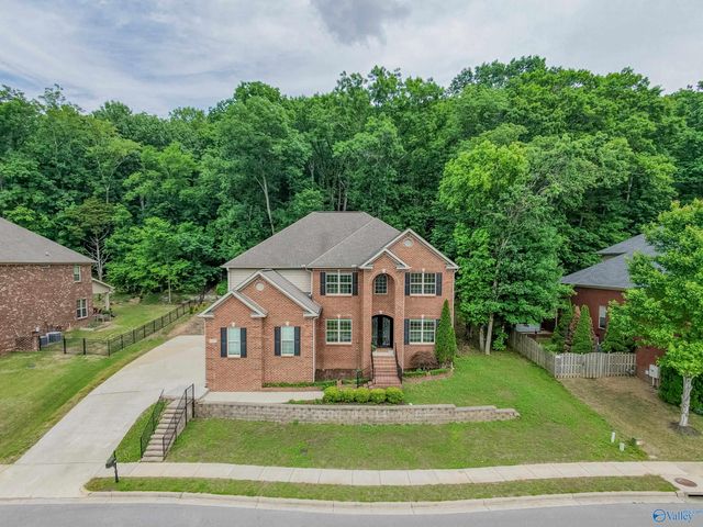 7087 Pale Dawn Place SE, Owens Cross Roads, AL 35763