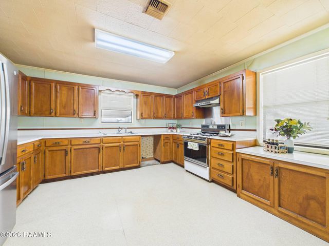 218 W Madison Street, St. Martinville, LA 70582