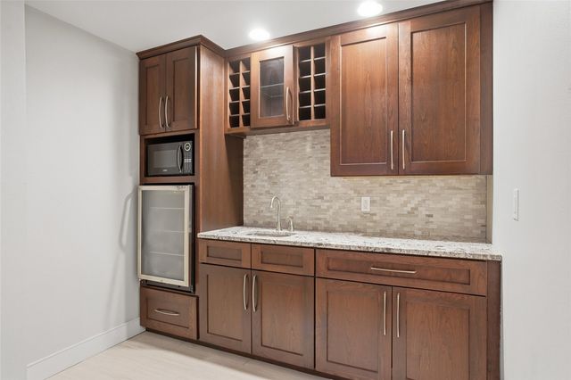 845 Chukar Circle, North Liberty, IA 52317