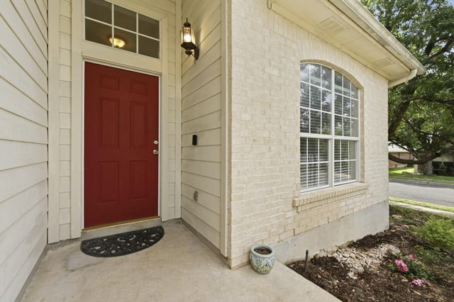 2700 Cradle Rock TRL, Austin, TX 78748