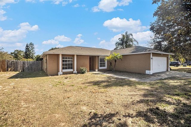 11732 CRESCENT PINES BOULEVARD, Clermont, FL 34711