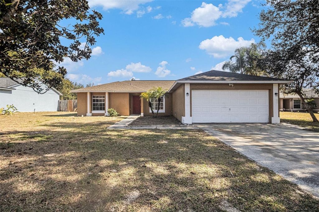 11732 CRESCENT PINES BOULEVARD, Clermont, FL 34711