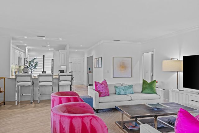 13254 Polo Club Road C204, Wellington, FL 33414