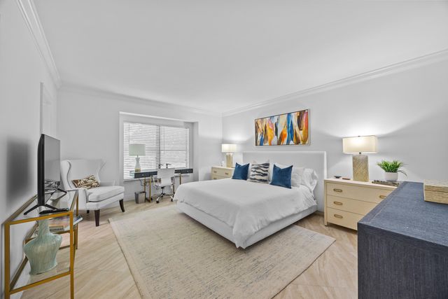 13254 Polo Club Road C204, Wellington, FL 33414