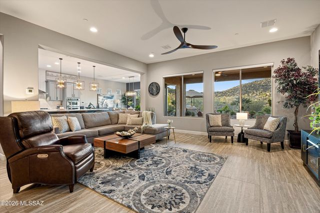 8489 N Lone Ranger Road, Tucson, AZ 85743