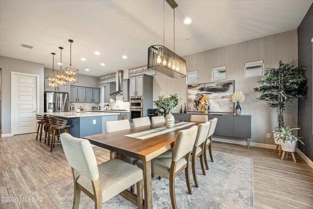 8489 N Lone Ranger Road, Tucson, AZ 85743