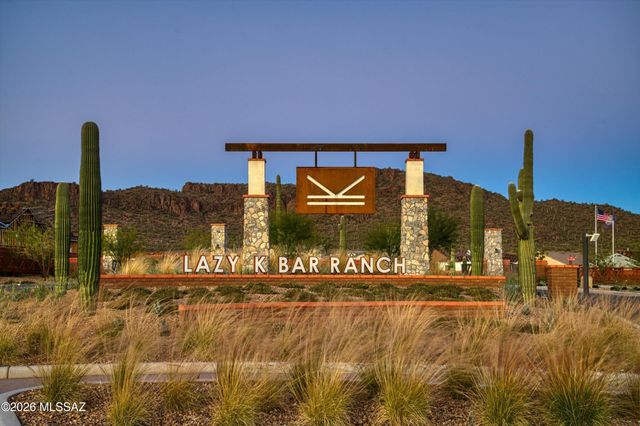 8489 N Lone Ranger Road, Tucson, AZ 85743