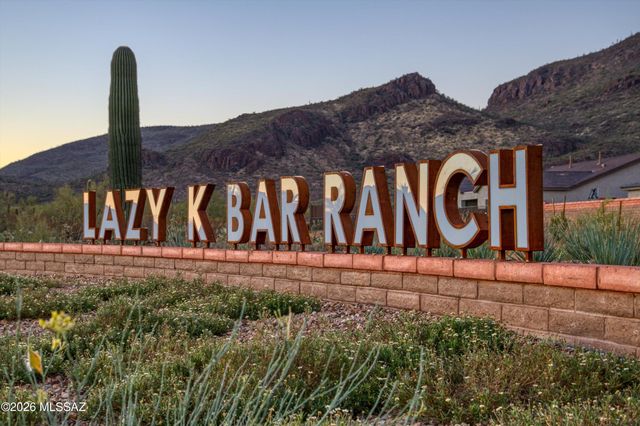 8489 N Lone Ranger Road, Tucson, AZ 85743