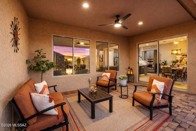 8489 N Lone Ranger Road, Tucson, AZ 85743