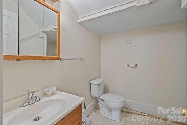 208 S Myrtle School Road, Gastonia, NC 28052
