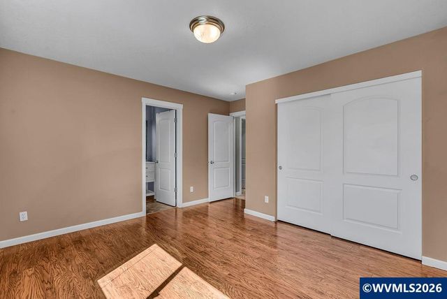 433 S Main St, Mt Angel, OR 97362