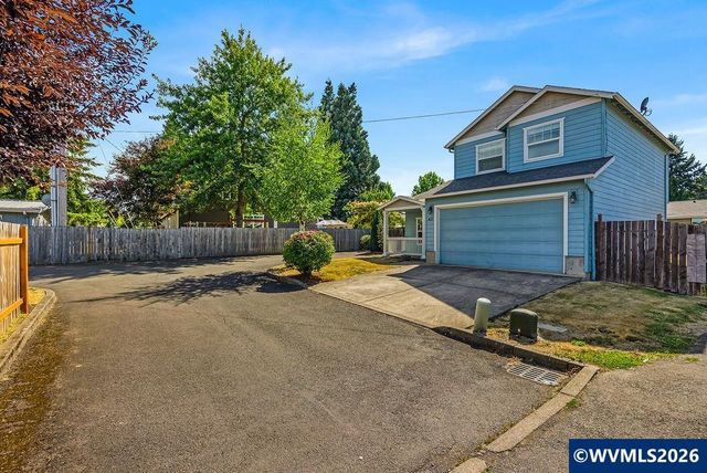 433 S Main St, Mt Angel, OR 97362
