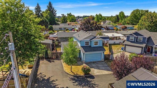433 S Main St, Mt Angel, OR 97362