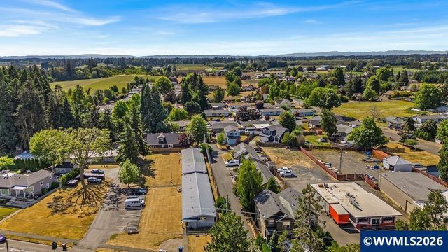 433 S Main St, Mt Angel, OR 97362