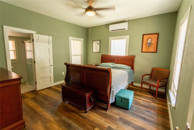 340 a W 3rd Street, Baird, TX 79504