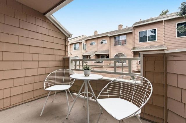 444 San Antonio Road 1A, Palo Alto, CA 94306