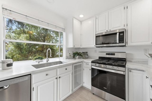 444 San Antonio Road 1A, Palo Alto, CA 94306