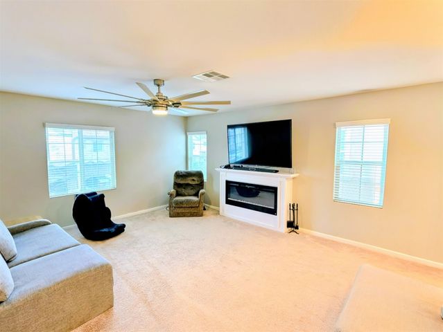 24440 Periwinkle Way, Lake Elsinore, CA 92532