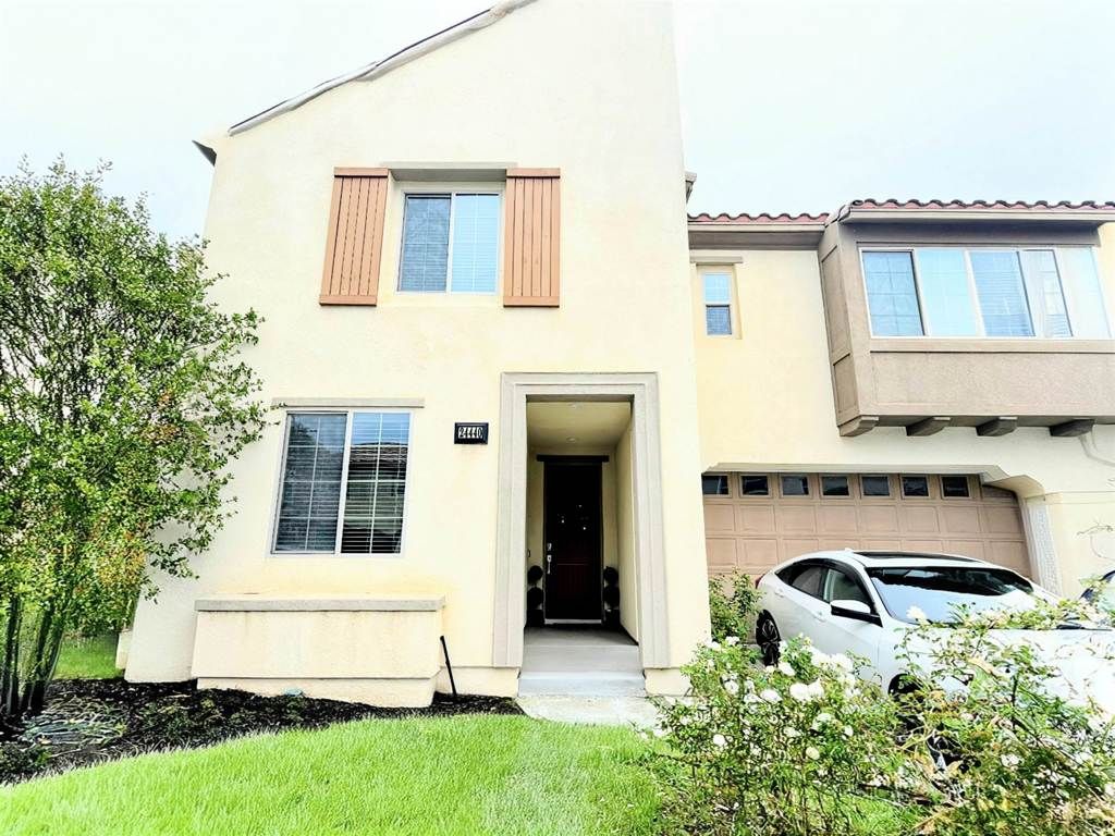 24440 Periwinkle Way, Lake Elsinore, CA 92532