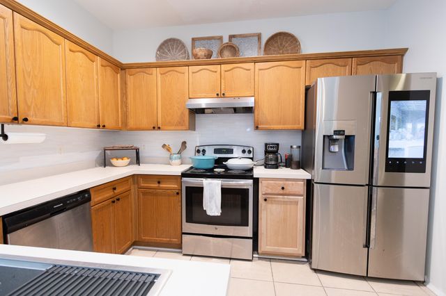 131 Highwoods Plantation Avenue, Summerville, SC 29485
