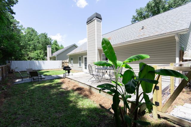 131 Highwoods Plantation Avenue, Summerville, SC 29485