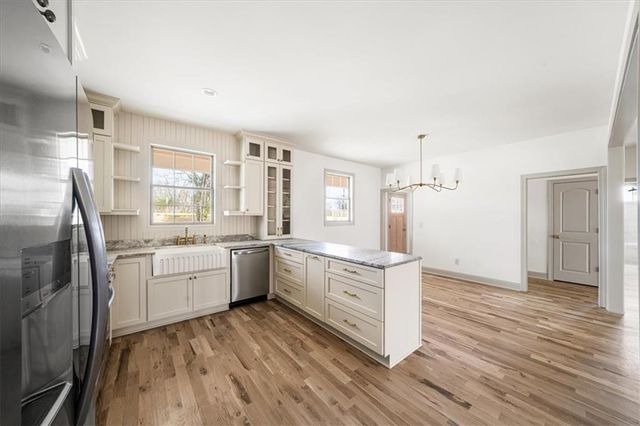 6022 Ben Parks Road, Murrayville, GA 30564