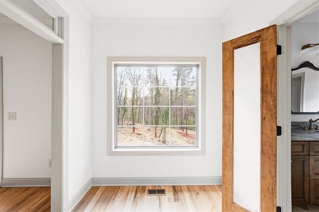 6022 Ben Parks Road, Murrayville, GA 30564