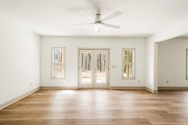 6022 Ben Parks Road, Murrayville, GA 30564