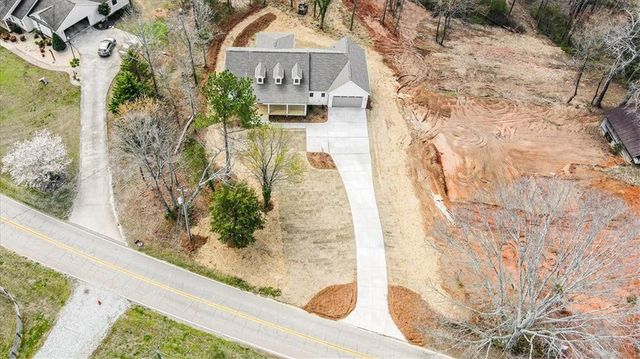 6022 Ben Parks Road, Murrayville, GA 30564