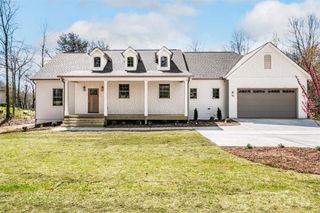 6022 Ben Parks Road, Murrayville, GA 30564