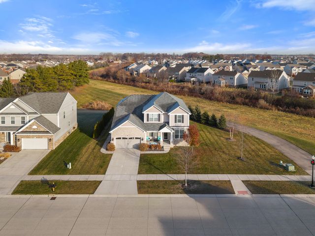 16089 Diamante Drive, Macomb Twp, MI 48044