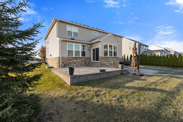 16089 Diamante Drive, Macomb Twp, MI 48044