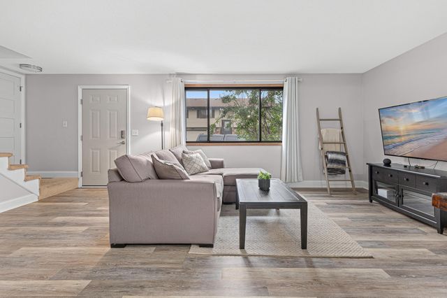 792 Tanglewood Drive, Shoreview, MN 55126