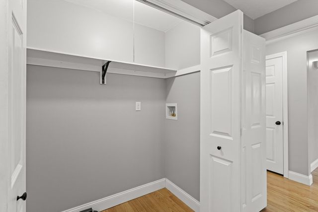 25 Rock Rd, Tyngsborough, MA 01879