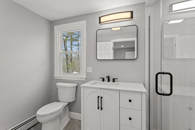 25 Rock Rd, Tyngsborough, MA 01879