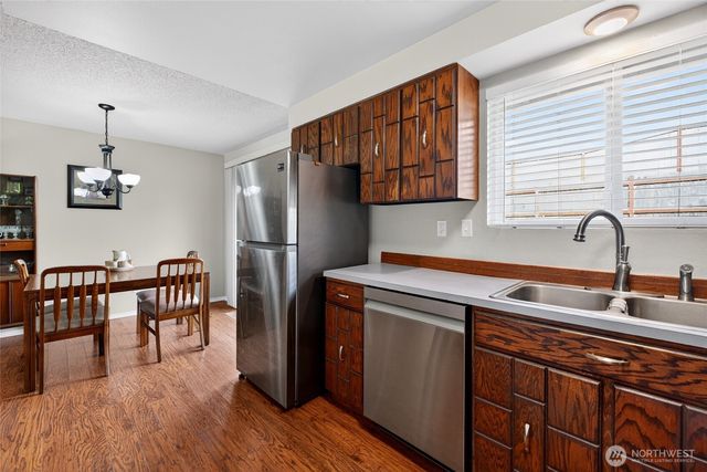 30312 10th Avenue S, Federal Way, WA 98003