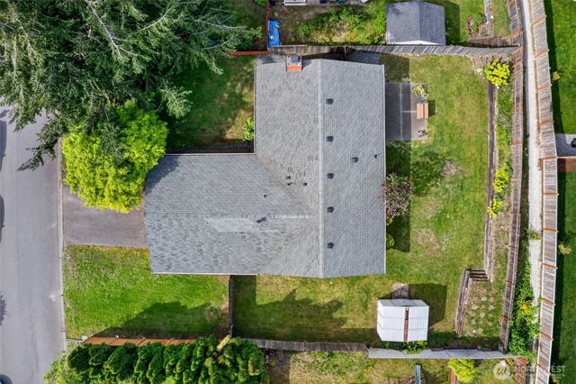 30312 10th Avenue S, Federal Way, WA 98003