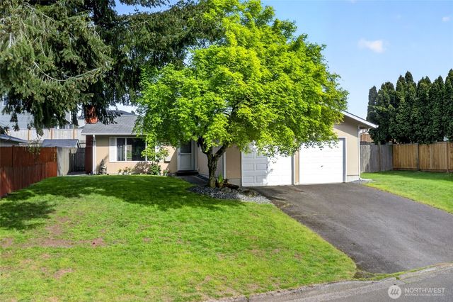 30312 10th Avenue S, Federal Way, WA 98003