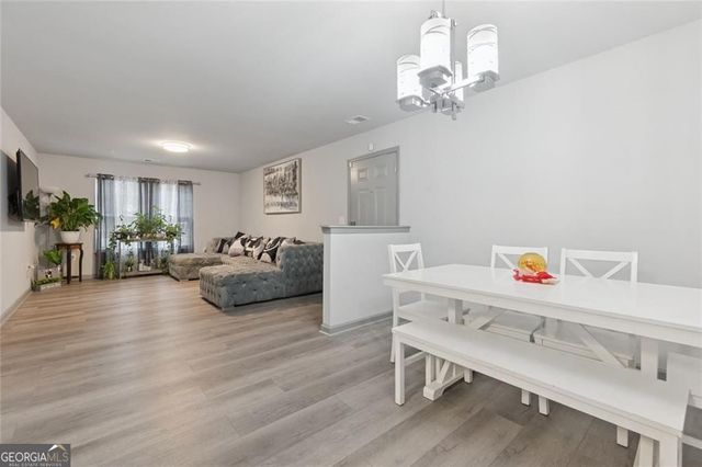 3102 Fairington Village Drive, Lithonia, GA 30038