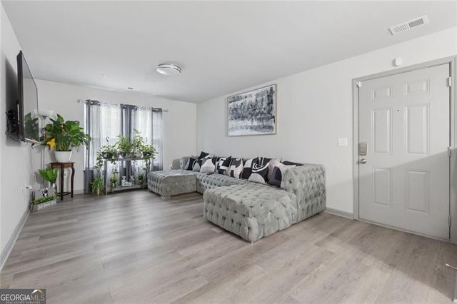 3102 Fairington Village Drive, Lithonia, GA 30038